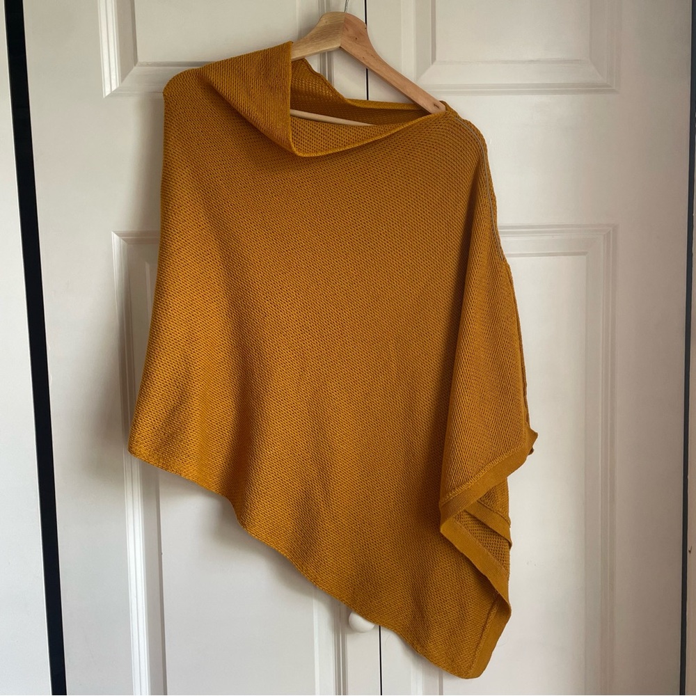 We Are Amma Honey Cocoon Nursing Cover